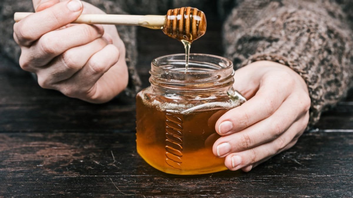 فوائد لتناول العسل على الريق للنساء والرجال في تركيا